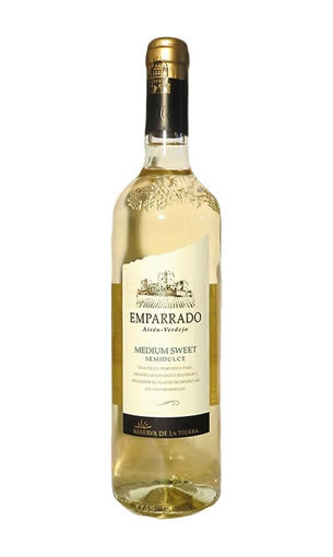 Vino Blanco Emparrado Semidulce